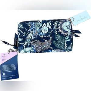 NWT Vera Bradley RFID Turnlock Wallet Color Java Navy Camo